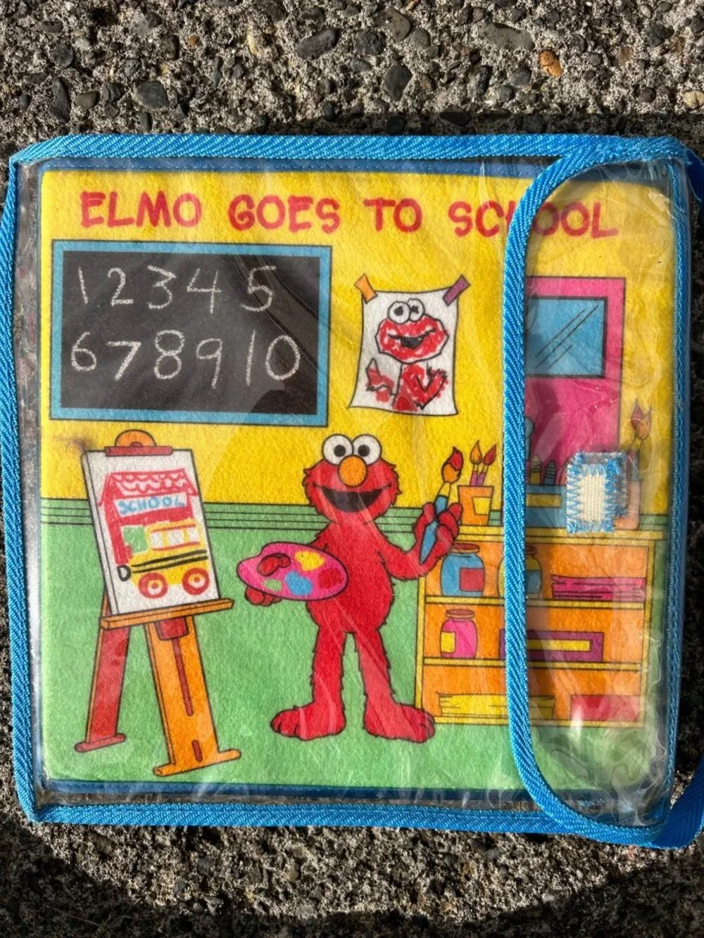 Elmo Goes To School Felt Interactive Playset Book